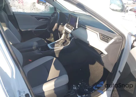 2025 Toyota Rav4 Hybrid Xle z USA, uszkodzony, nr VIN 2T3RWRFV1SW266154